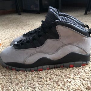 Used Air Jordan 10 “Cool Grey” Size 9